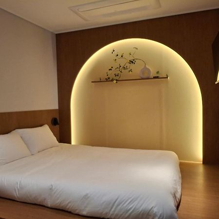 Huga Inn Seoul Eksteriør billede