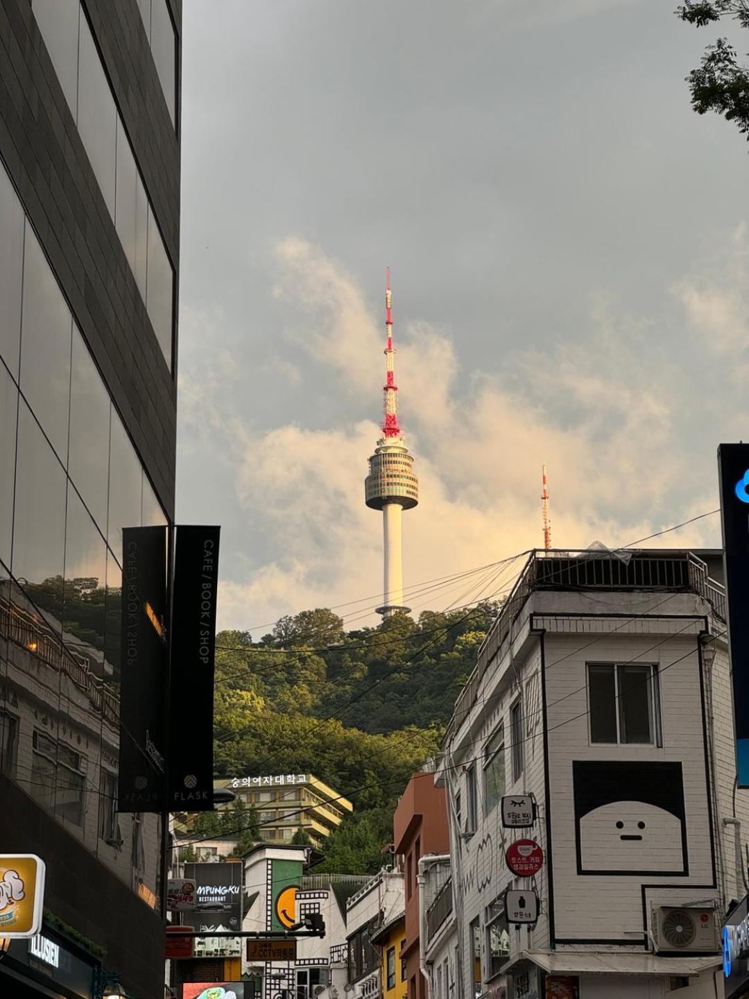 Huga Inn Seoul Eksteriør billede